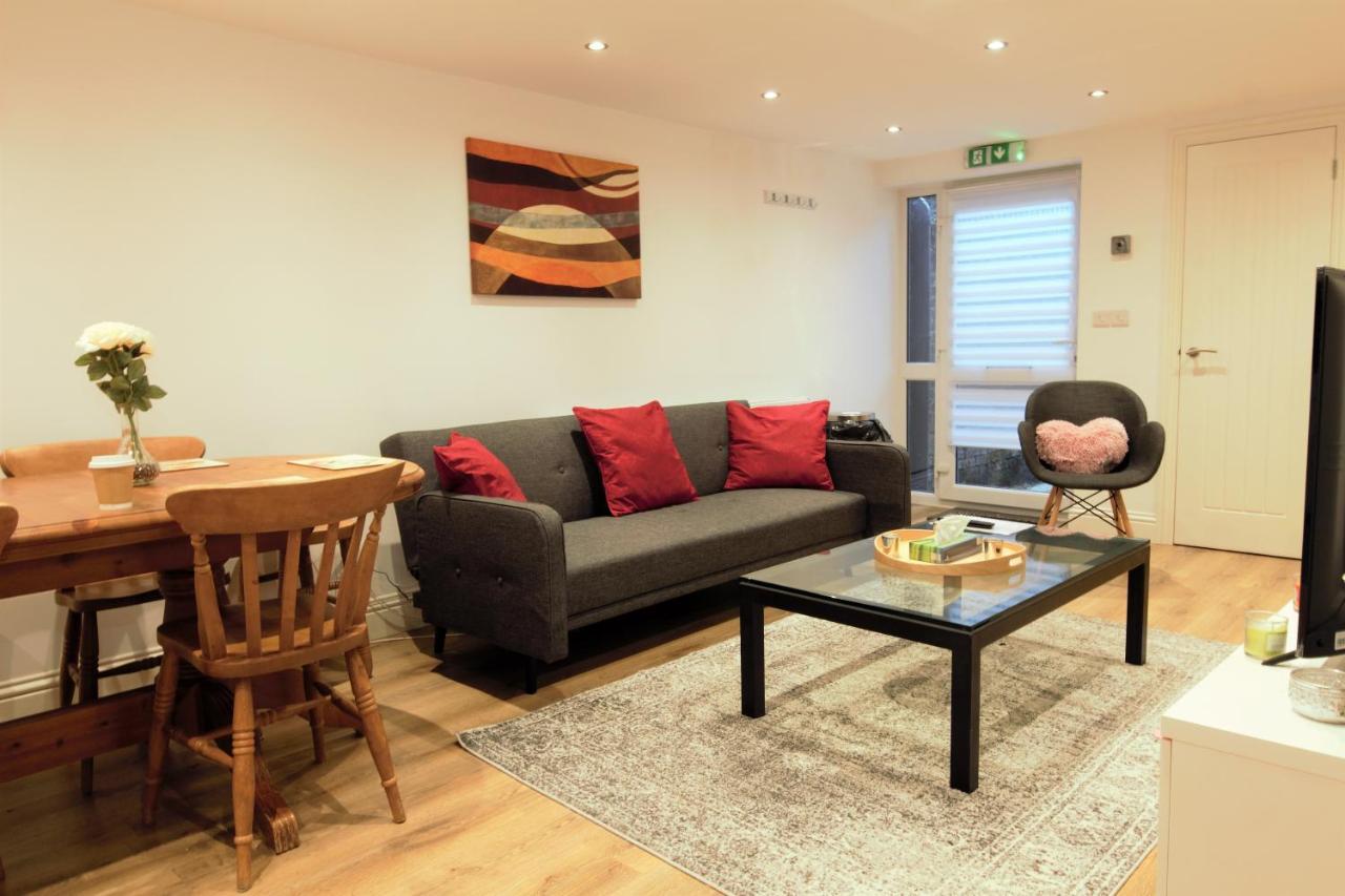 Stylish 2 Bedroom Apartment In The Heart Of Greenwich London Exterior photo