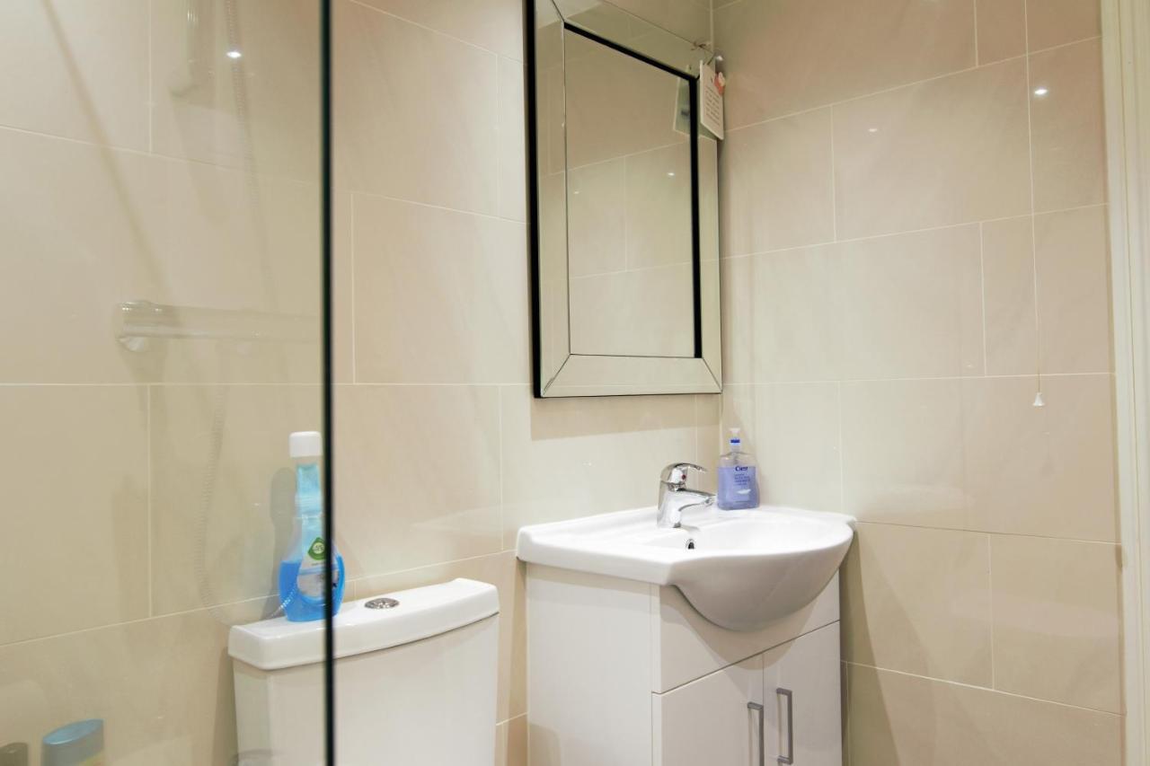 Stylish 2 Bedroom Apartment In The Heart Of Greenwich London Exterior photo